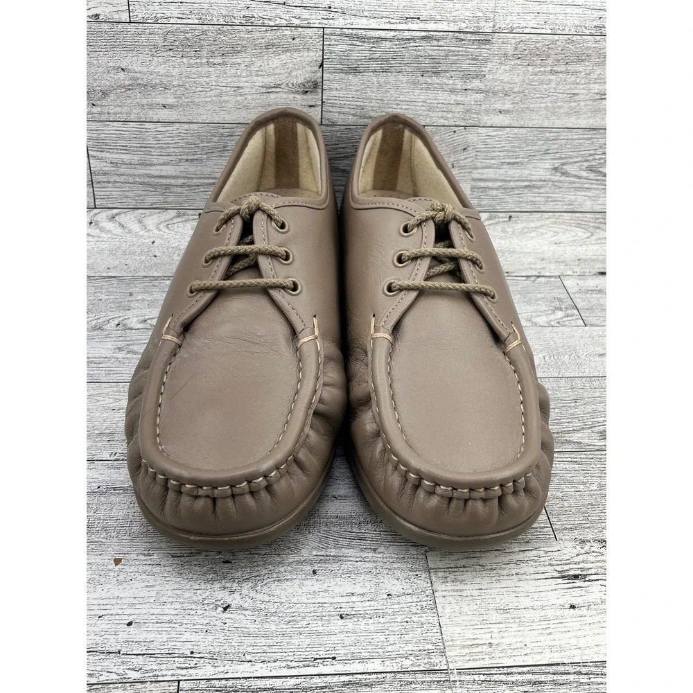 SAS Siesta Women Sz 10M Taupe Leather Handsewn Comfort Walking Shoes Made in USA